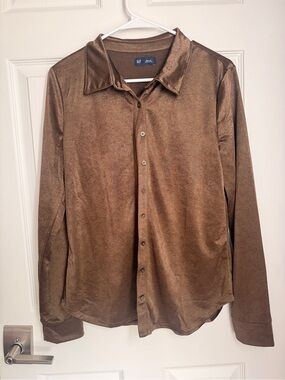 NWOT GAP metallic Brown Satin-Feel Button Front Shirt